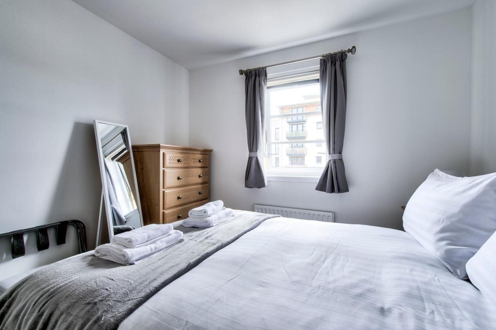 Guestready - Stylish W/ Parking Near EDI